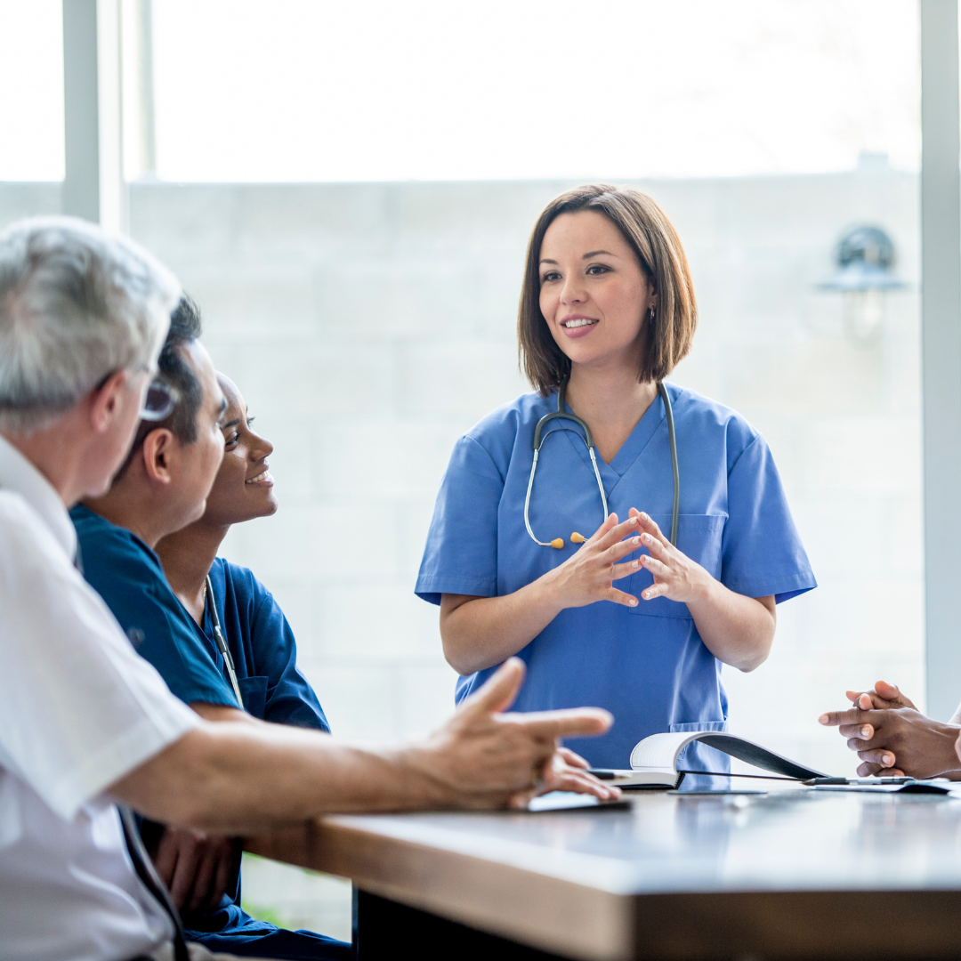 doctors having a discussion